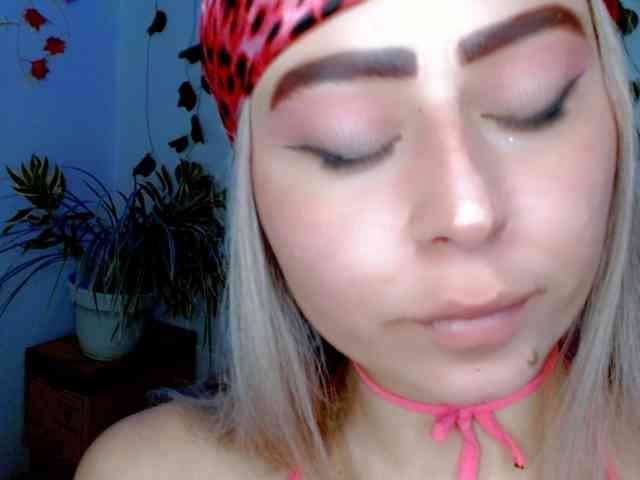 Sabrinaolsons Live Webcam on BongaCams