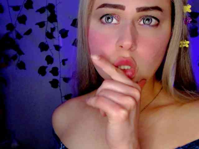 Sabrinaolsons webcam