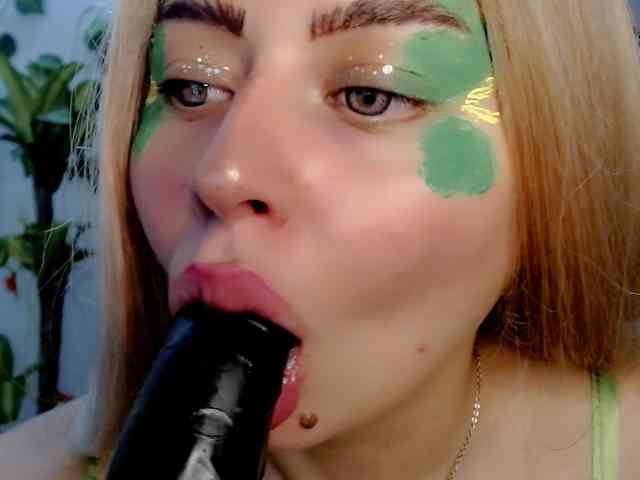 Sabrinaolsons webcam