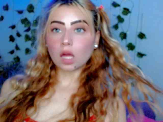 Sabrinaolsons webcam