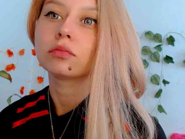 Sabrinaolsons webcam