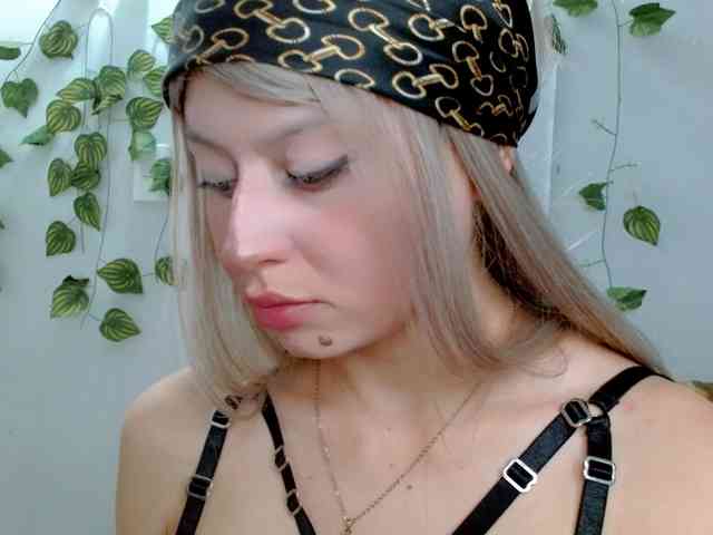 Sabrinaolsons webcam