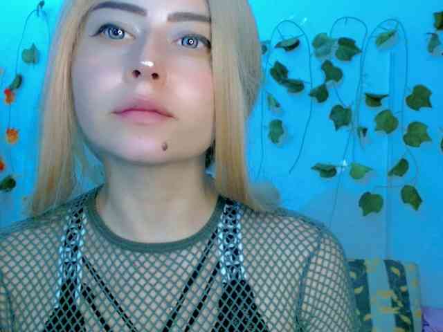 Sabrinaolsons webcam