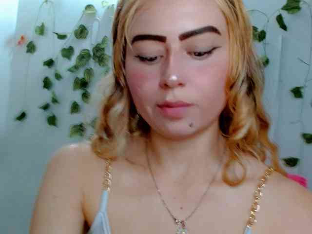 Sabrinaolsons webcam