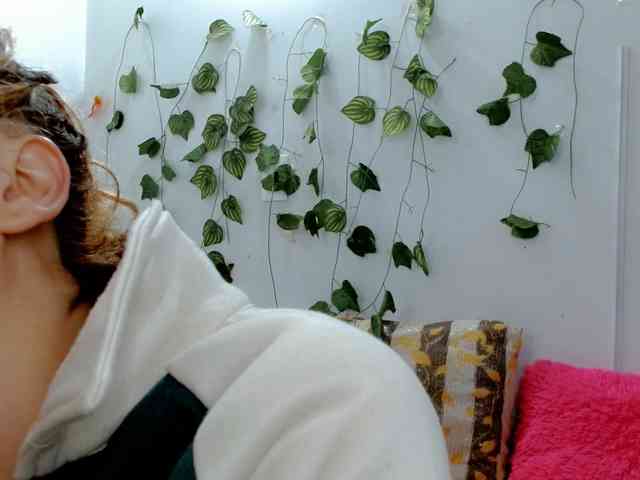 Sabrinaolsons webcam