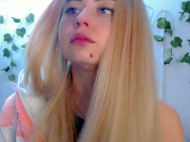 Sabrinaolsons webcam