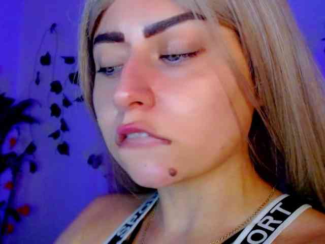 Sabrinaolsons webcam