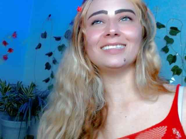 Sabrinaolsons webcam