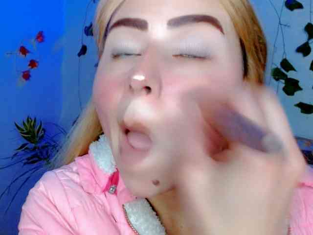 Sabrinaolsons webcam