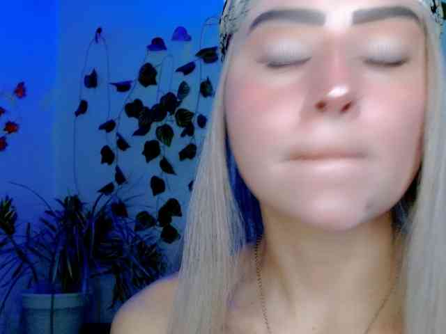 Sabrinaolsons webcam