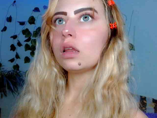 Sabrinaolsons webcam