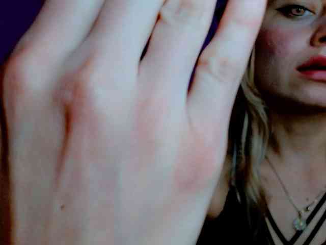 Sabrinaolsons webcam