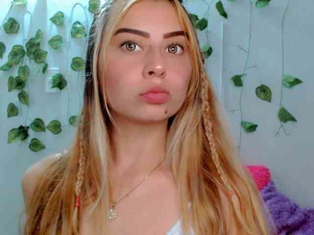 Sabrinaolsons webcam