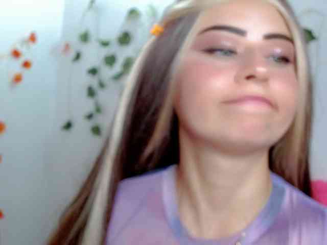 Sabrinaolsons webcam