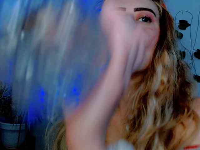 Sabrinaolsons webcam