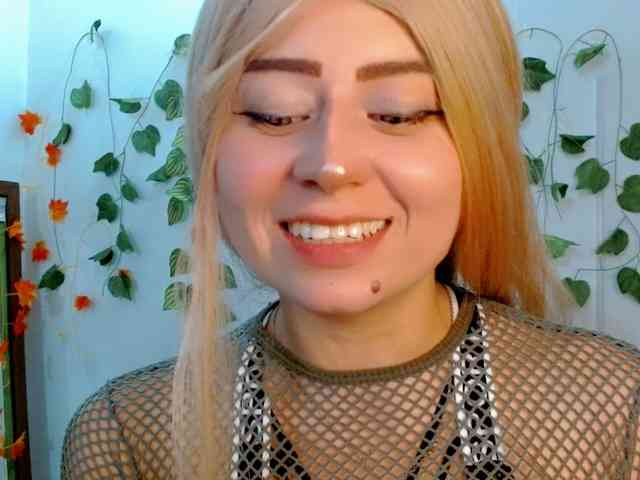 Sabrinaolsons webcam