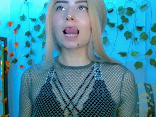 Sabrinaolsons webcam