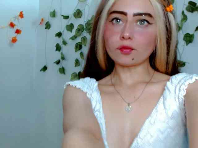 Sabrinaolsons webcam