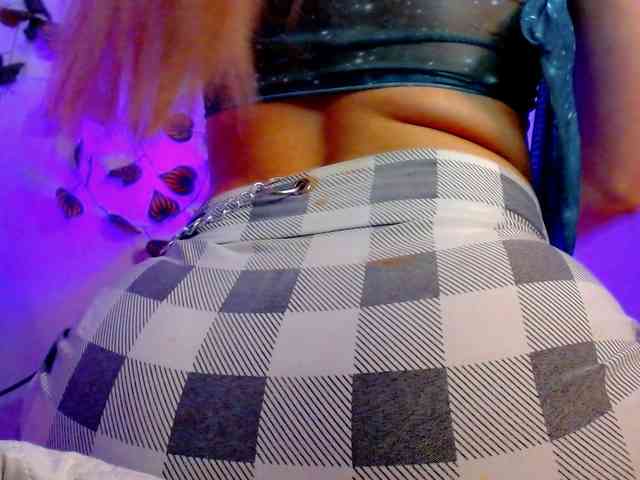Sabrinaolsons webcam