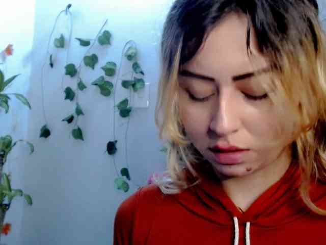 Sabrinaolsons webcam