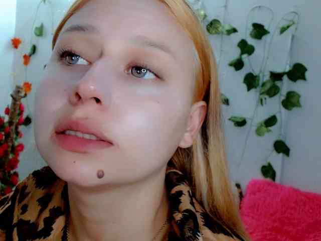 Sabrinaolsons webcam