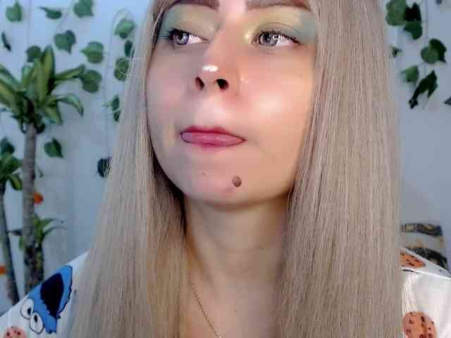 Sabrinaolsons webcam