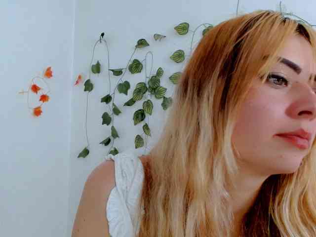 Sabrinaolsons webcam