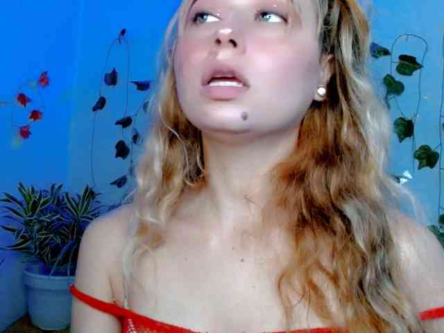 Sabrinaolsons webcam