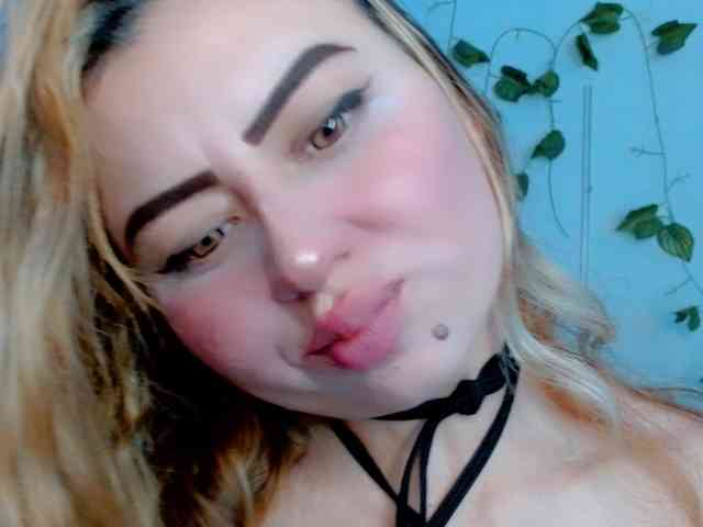 Sabrinaolsons webcam