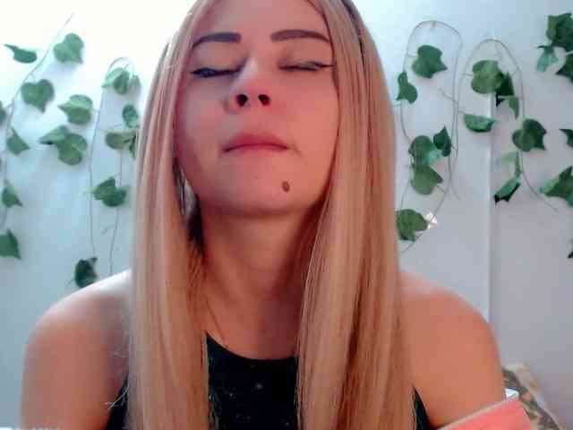 Sabrinaolsons webcam