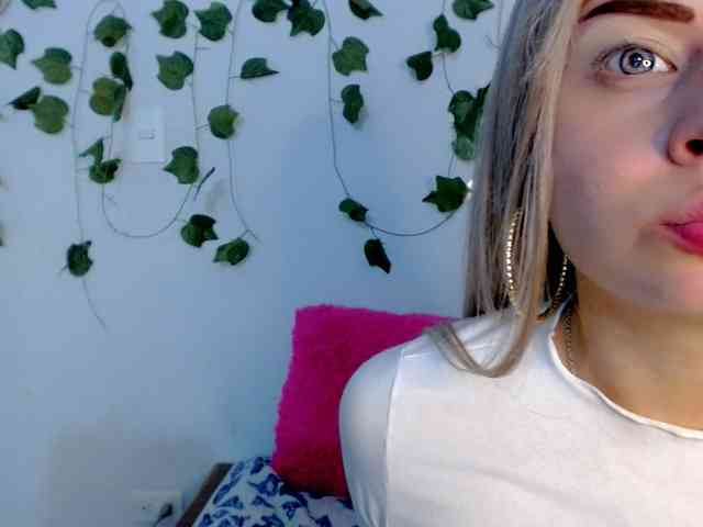 Sabrinaolsons webcam