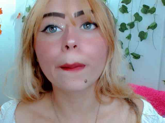 Sabrinaolsons webcam