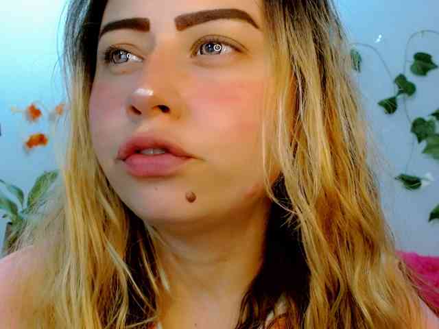Sabrinaolsons webcam