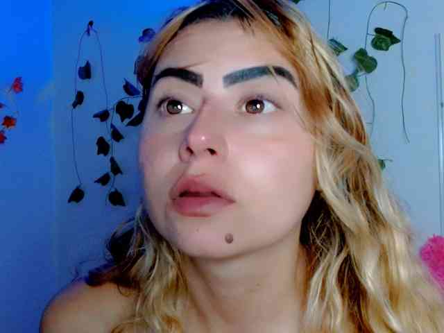 Sabrinaolsons webcam