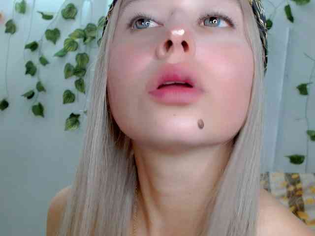 Sabrinaolsons webcam