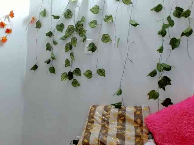 Sabrinaolsons webcam