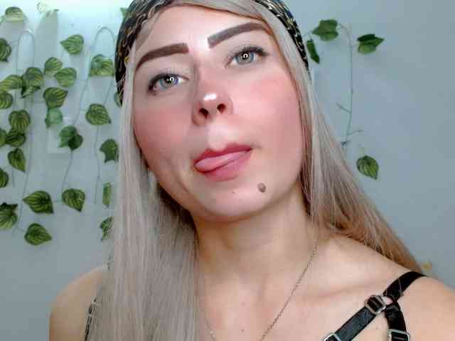 Sabrinaolsons webcam