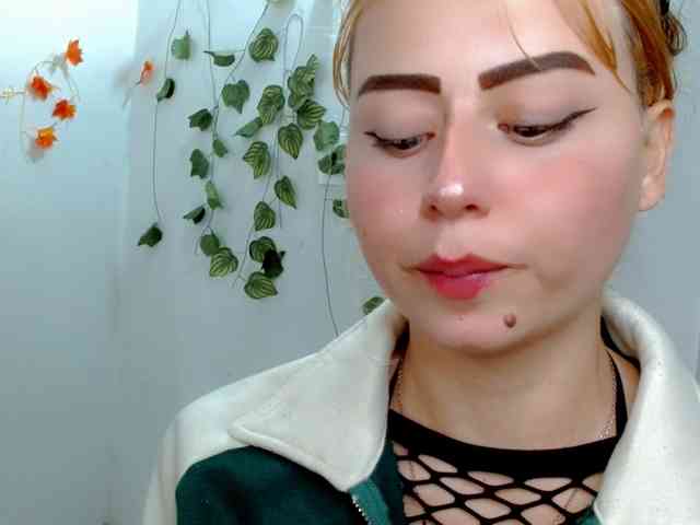 Sabrinaolsons webcam