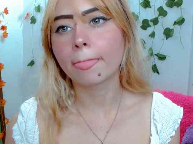 Sabrinaolsons webcam