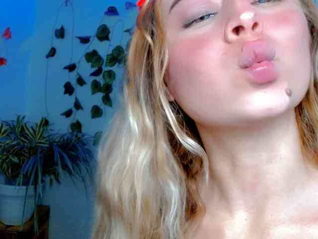 Sabrinaolsons webcam