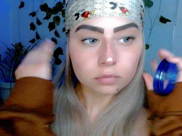 Sabrinaolsons webcam