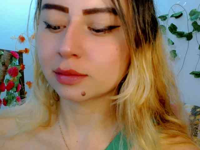 Sabrinaolsons webcam