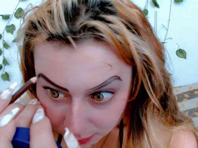 Sabrinaolsons webcam