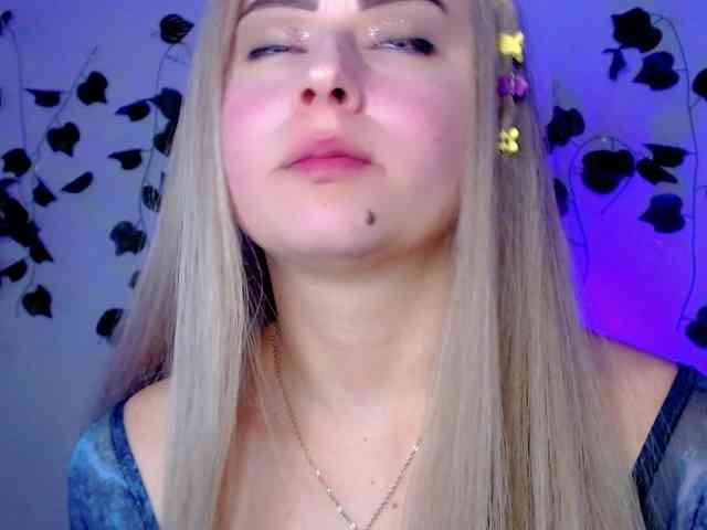 Sabrinaolsons webcam