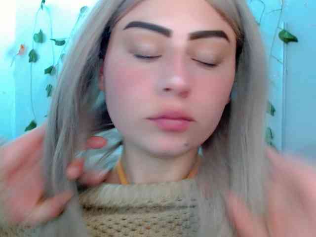 Sabrinaolsons webcam