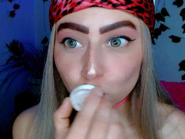 Sabrinaolsons webcam