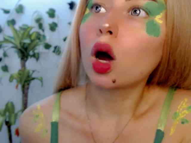 Sabrinaolsons webcam