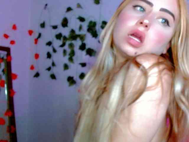 Sabrinaolsons webcam