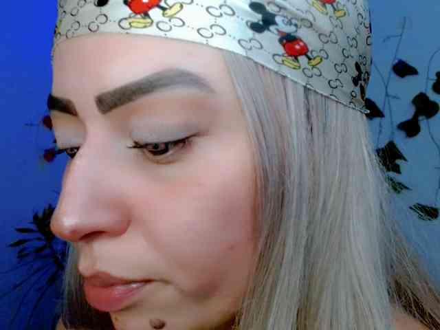 Sabrinaolsons webcam