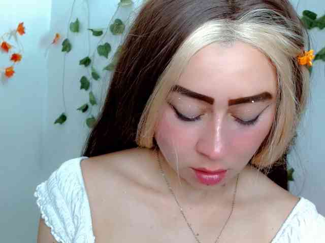 Sabrinaolsons webcam